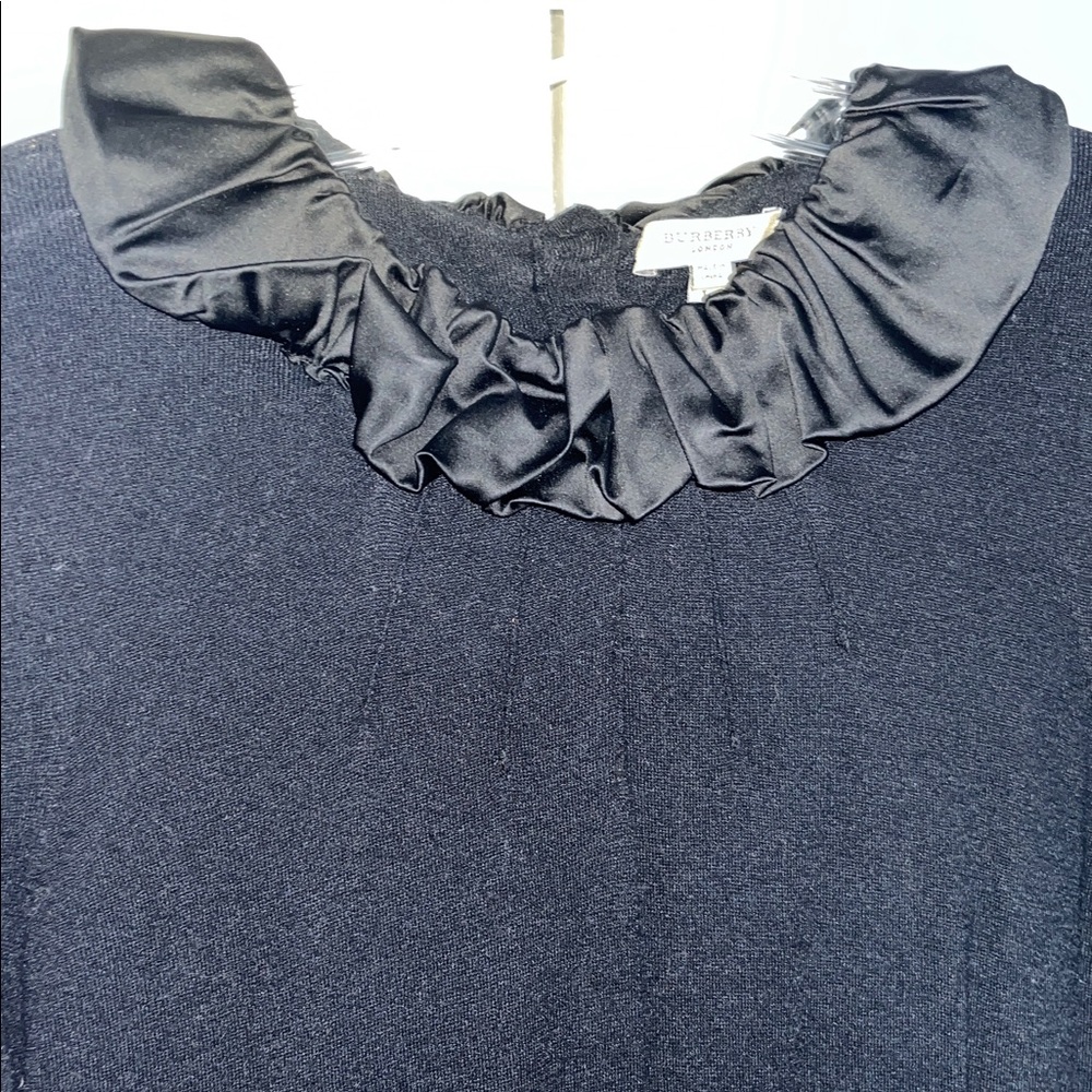 Burberry London Black Cashmere Satin Ruffle Collar Sweater - Picture 8 of 8
